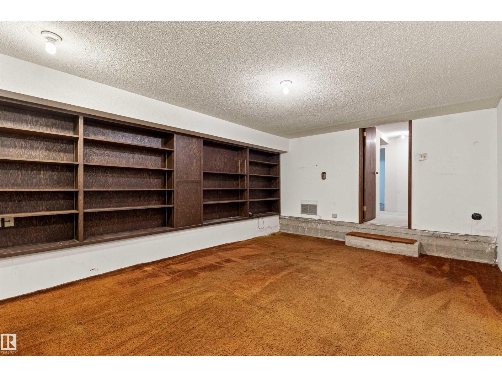 Photo 69 of 186 Willow Wy Nw, Edmonton AB