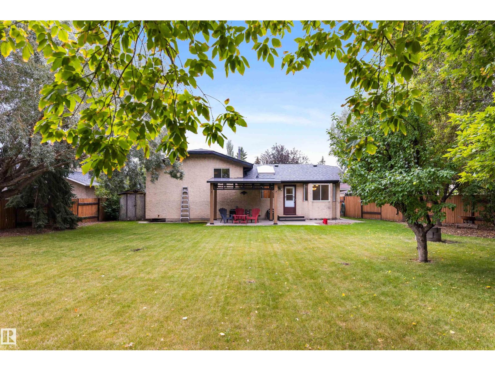 Photo 41 of 3920 47 St Nw, Edmonton AB
