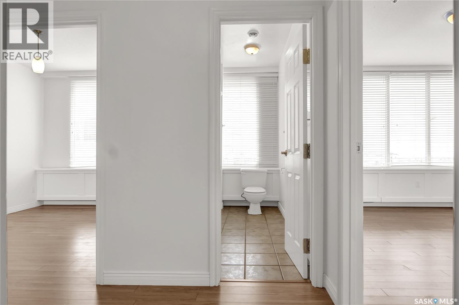 Photo 14 of 608 1867 Hamilton Street, Regina SK