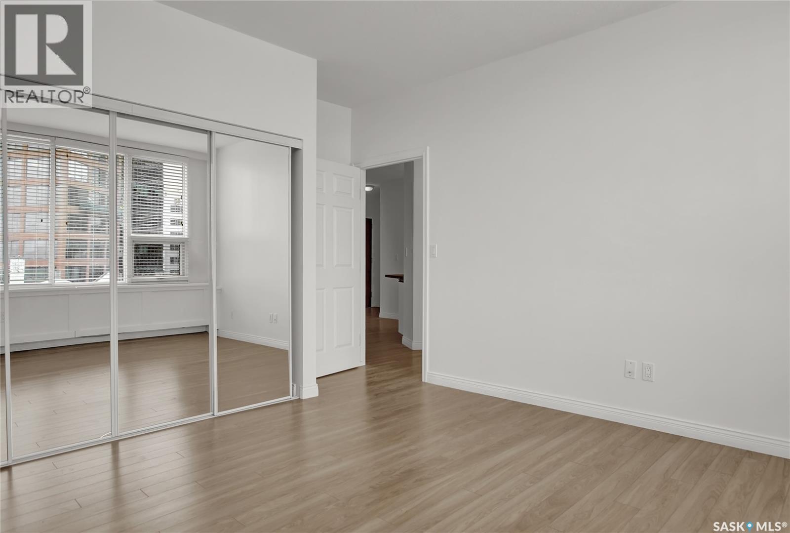 Photo 17 of 608 1867 Hamilton Street, Regina SK