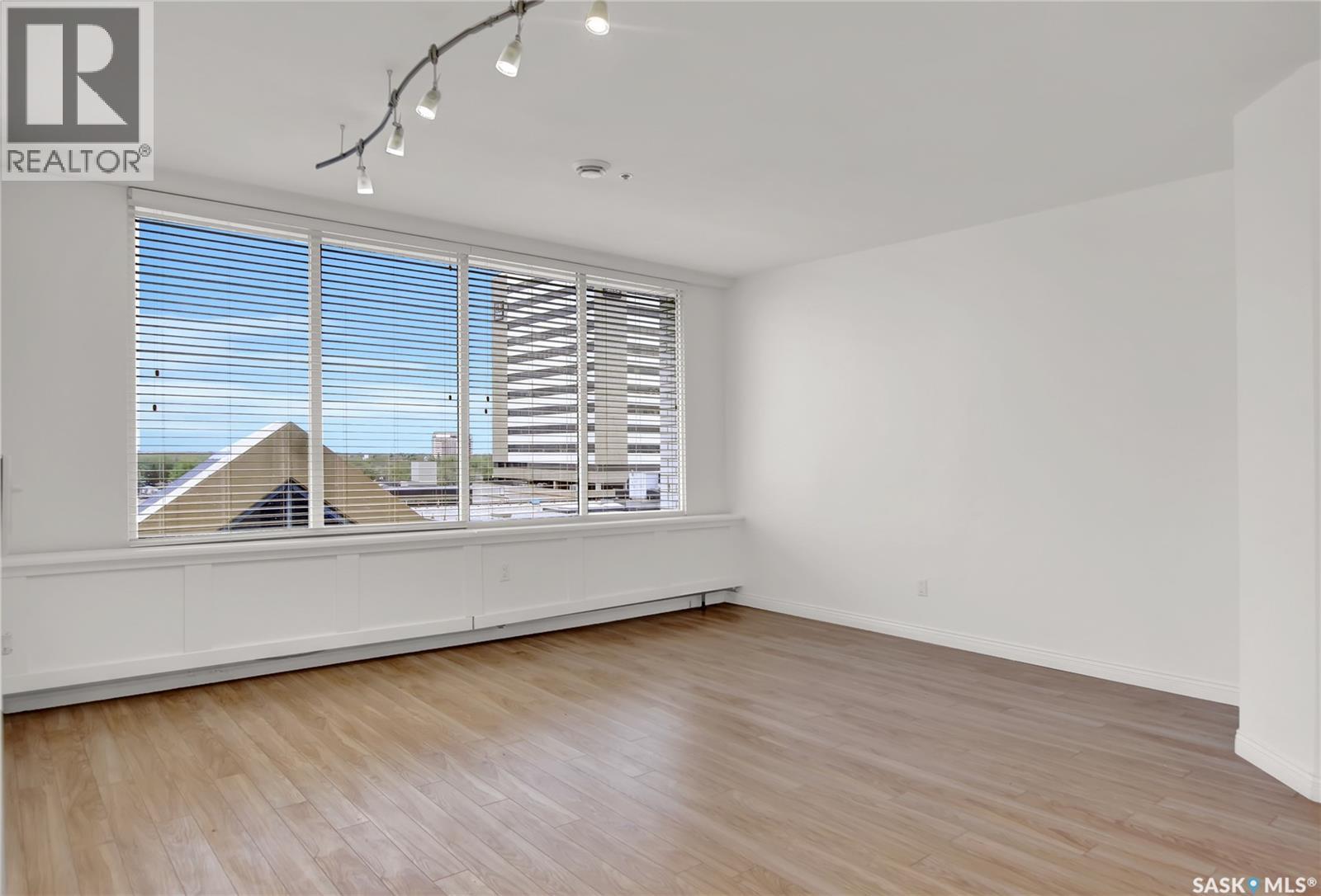 Photo 6 of 608 1867 Hamilton Street, Regina SK