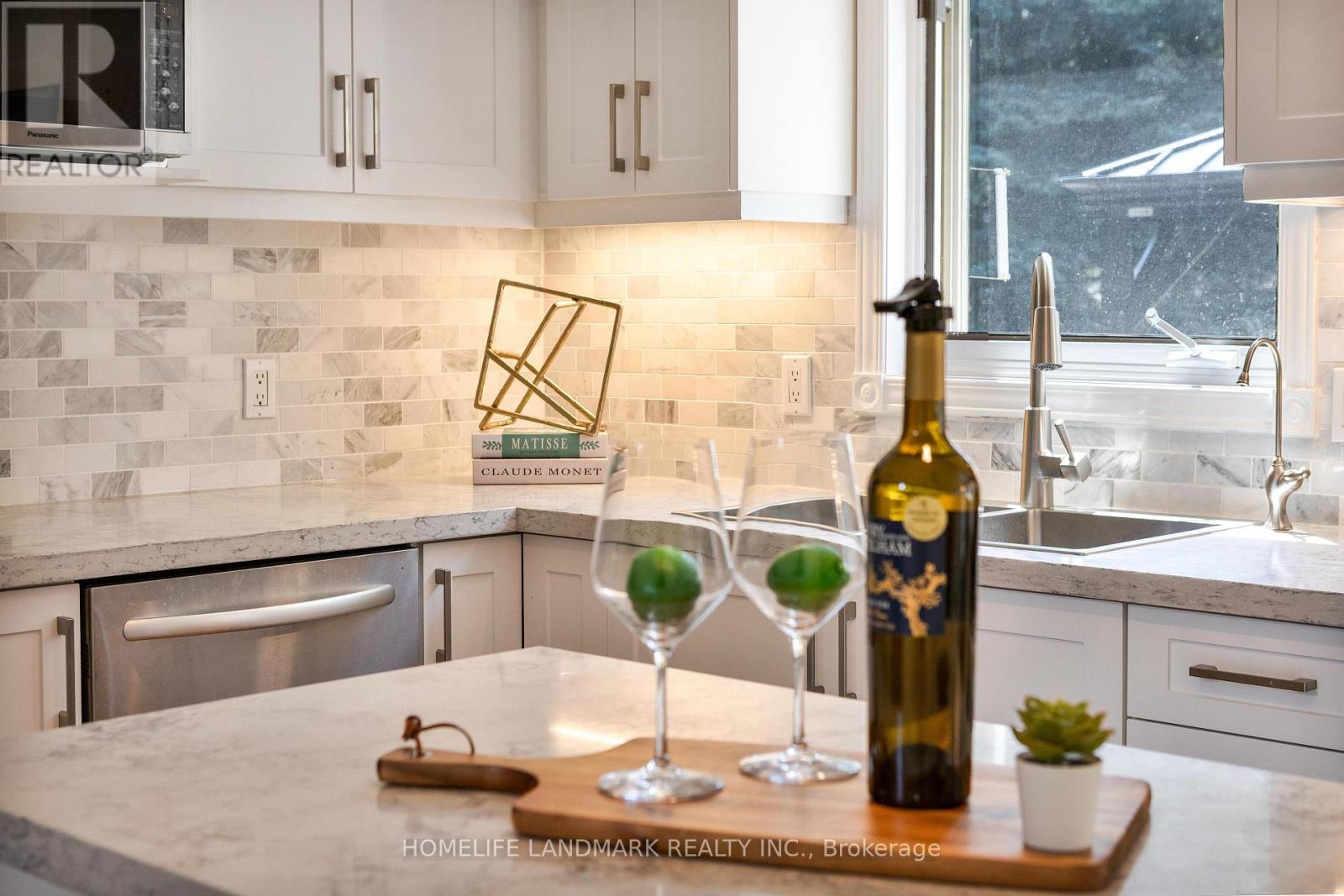 Photo 12 of 525 Leighland Drive, Waterloo ON