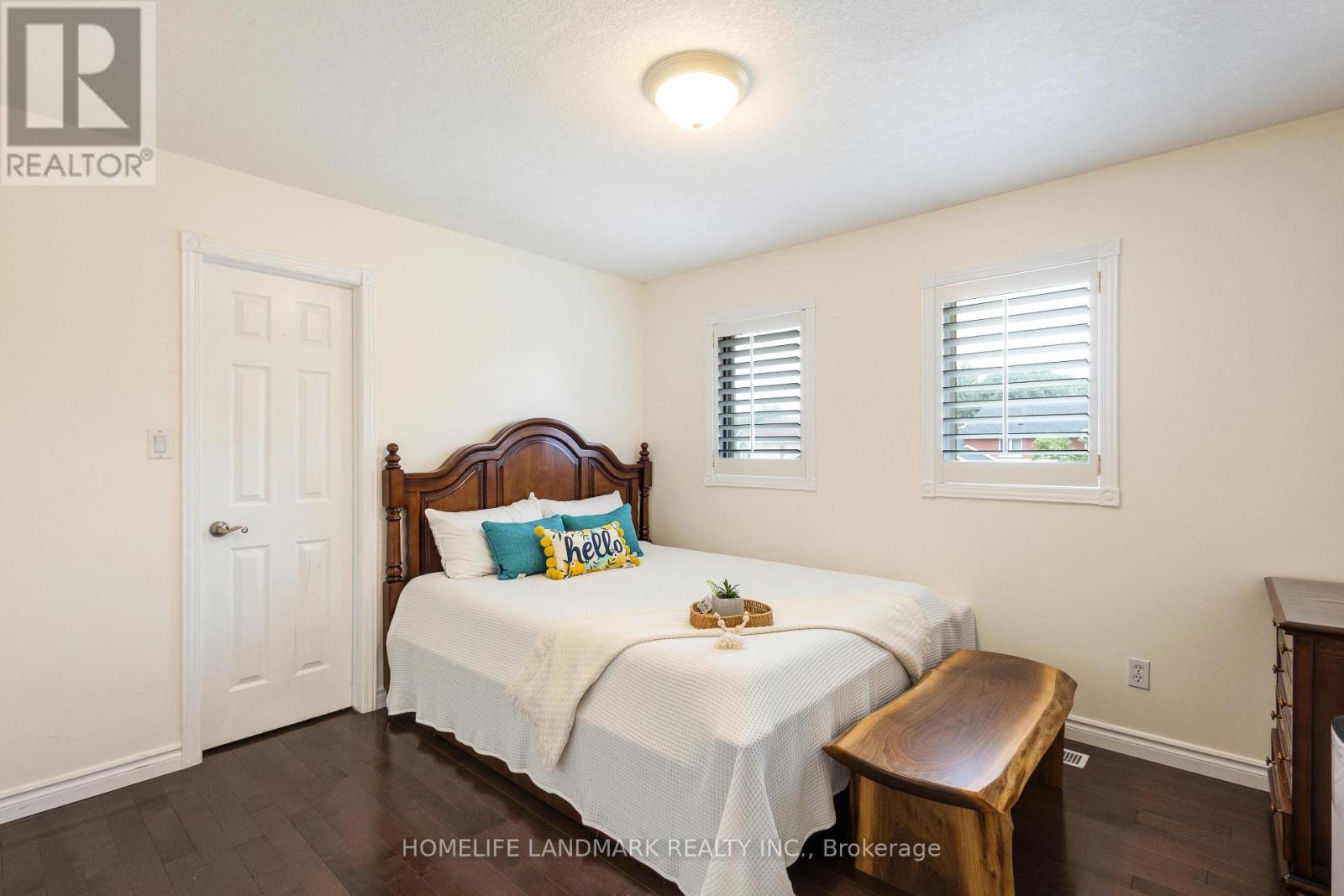Photo 32 of 525 Leighland Drive, Waterloo ON