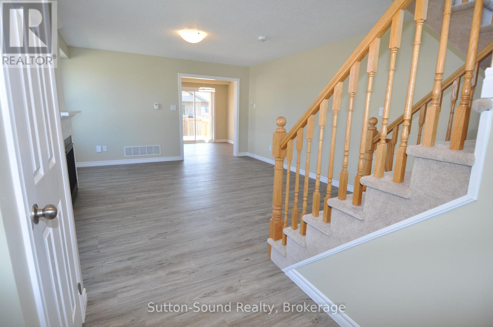Photo 19 of 1397 14th Avenue E, Owen Sound ON