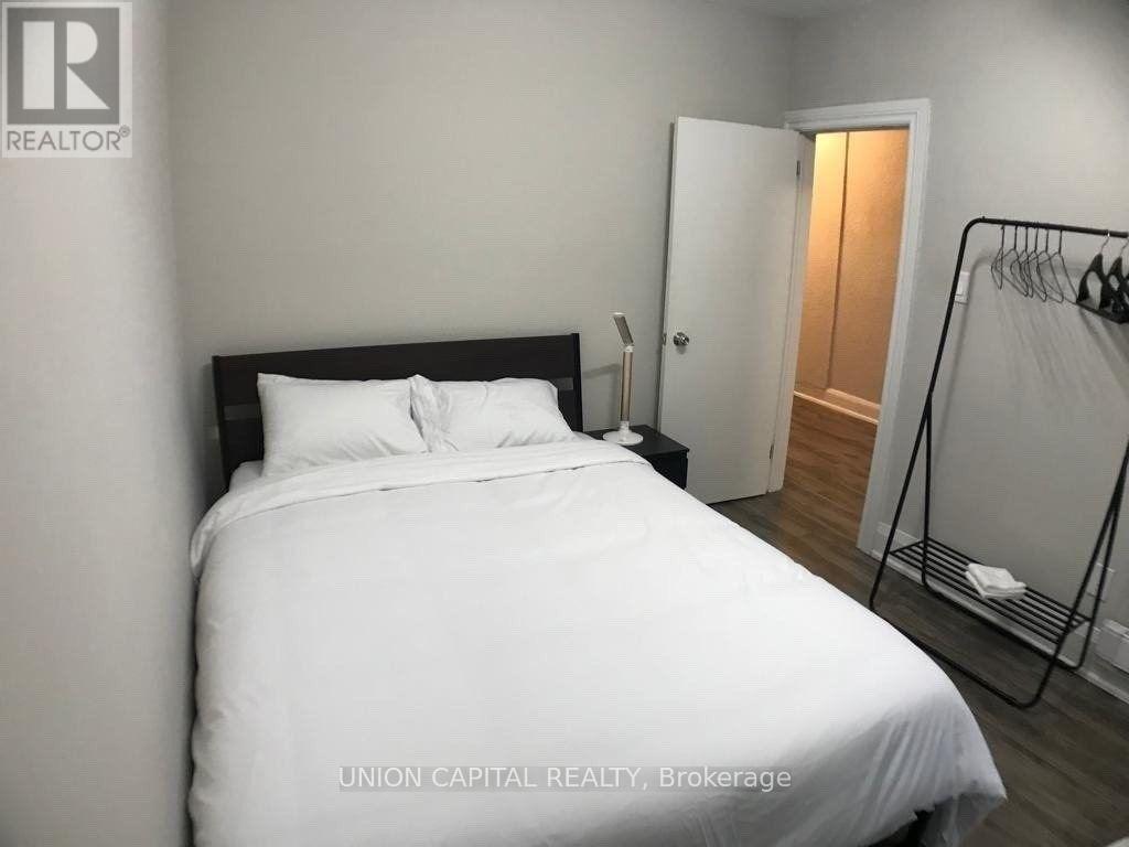 Photo 2 of 58 Centre Avenue, Toronto ON