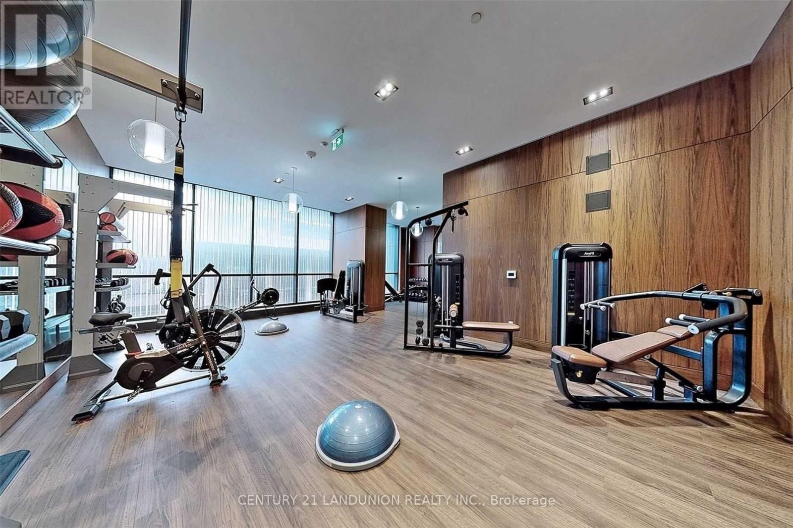 Photo 26 of 902 19 Bathurst Street, Toronto ON