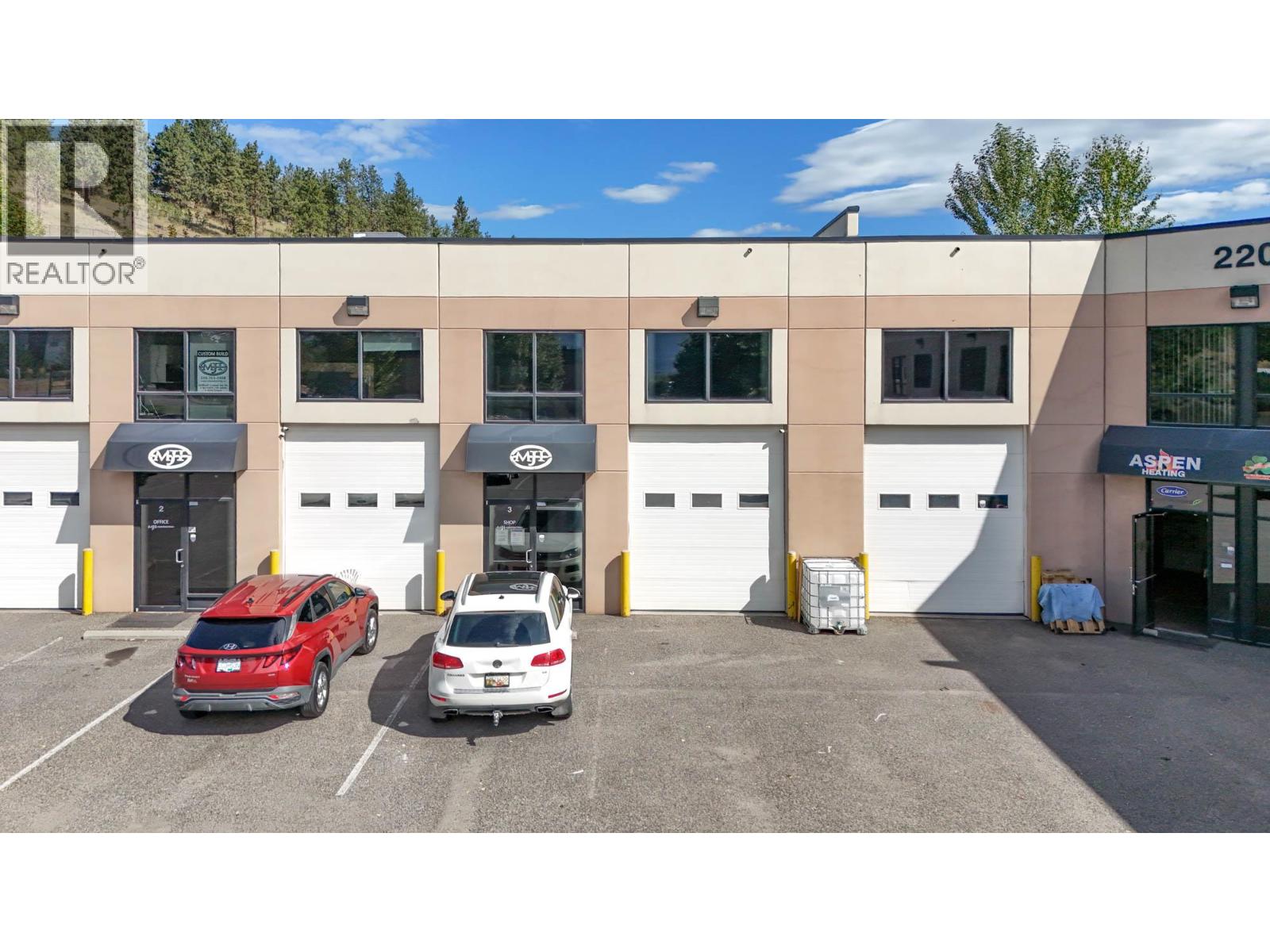 3 220 Neave Road, Kelowna
