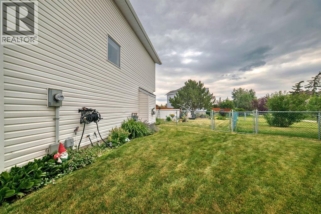 Single Family House for Sale in  Coral Keys Place NE Coral Springs Calgary 