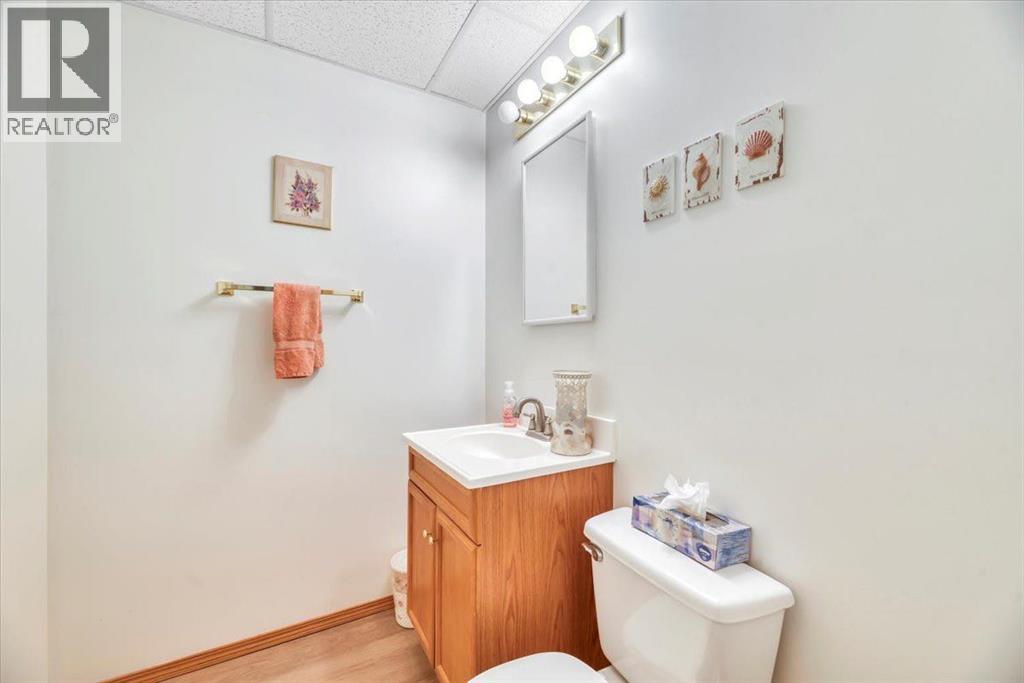 Single Family House for Sale in  Coral Keys Place NE Coral Springs Calgary 