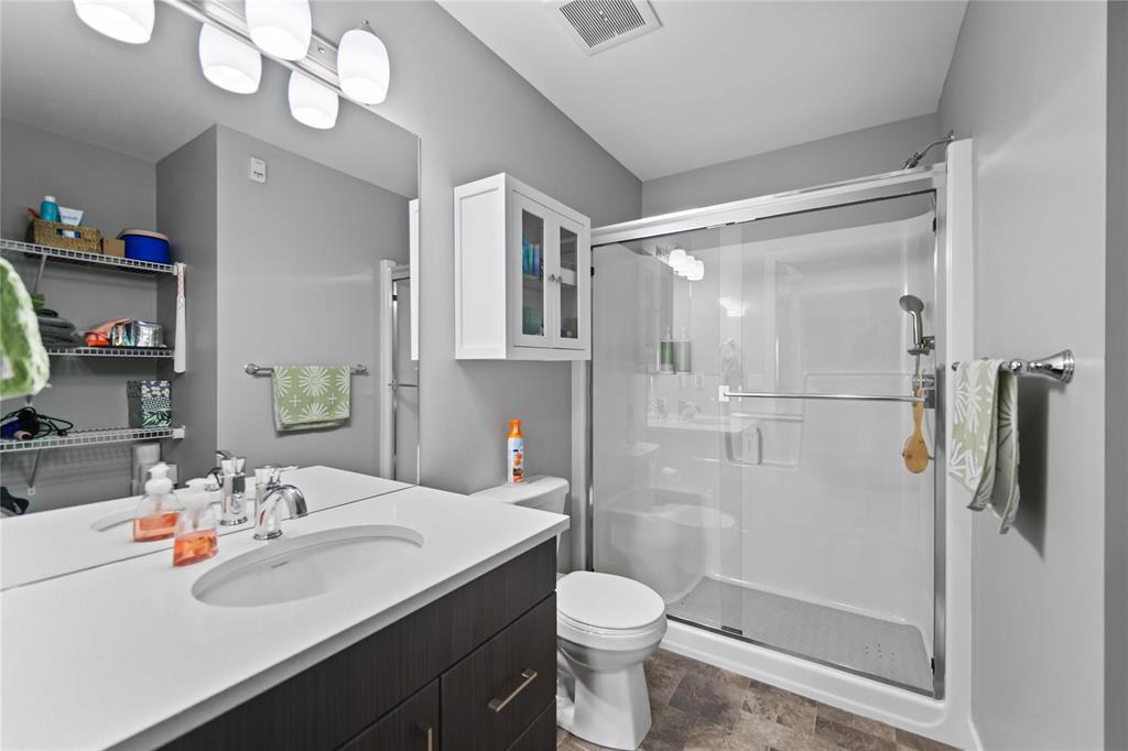 Photo 17 of 217 89 Creek Bend Road, Winnipeg MB