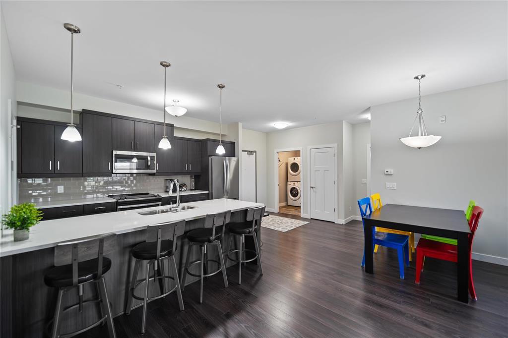 Photo 6 of 217 89 Creek Bend Road, Winnipeg MB