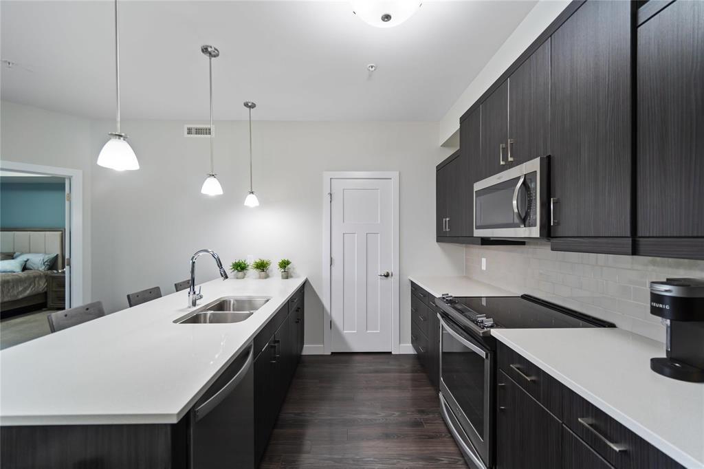 Photo 7 of 217 89 Creek Bend Road, Winnipeg MB