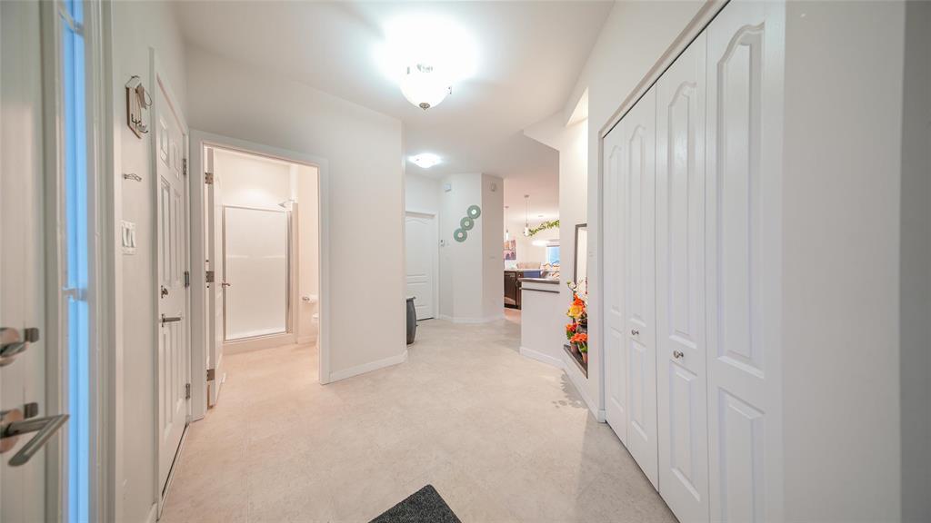 Photo 40 of 571 Castlebury Meadows Drive, Winnipeg MB