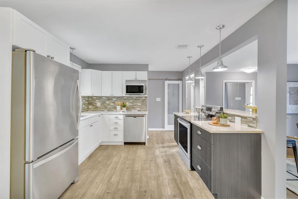 Photo 9 of 740 Pepperloaf Crescent, Winnipeg MB