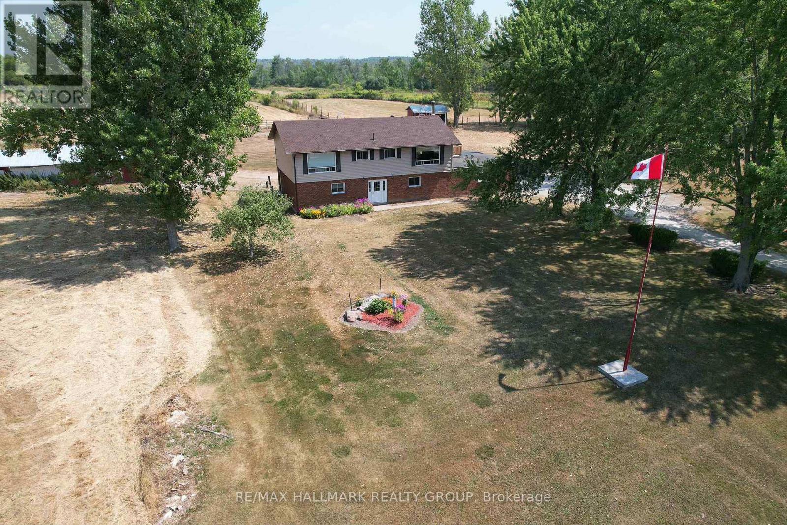 Photo 2 of 307 County Rd 5 Road, Front Of Yonge ON