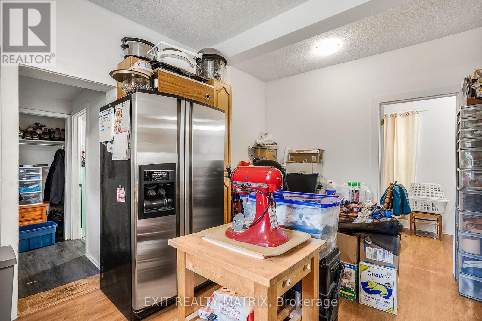 Photo 23 of 98 Albert Street, North Dundas ON