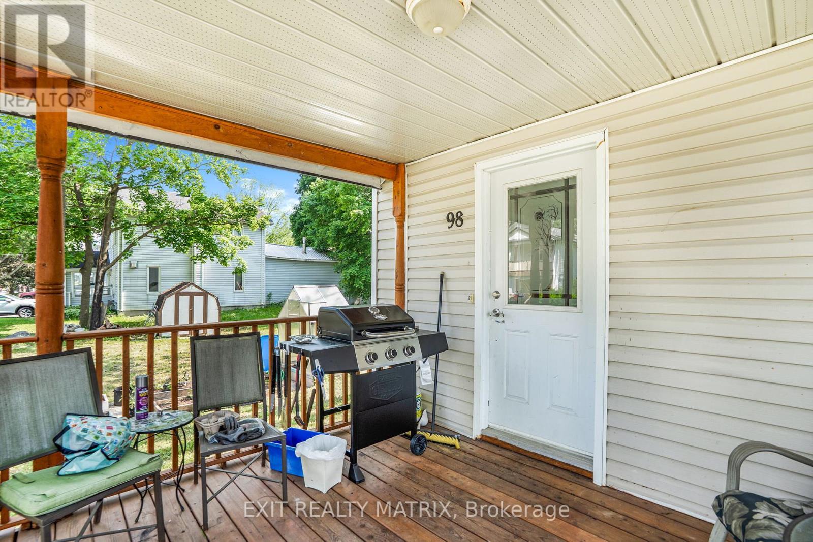 Photo 25 of 98 Albert Street, North Dundas ON