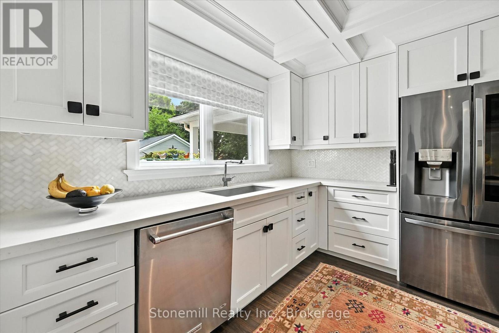 Photo 11 of 735 George Street, Burlington ON