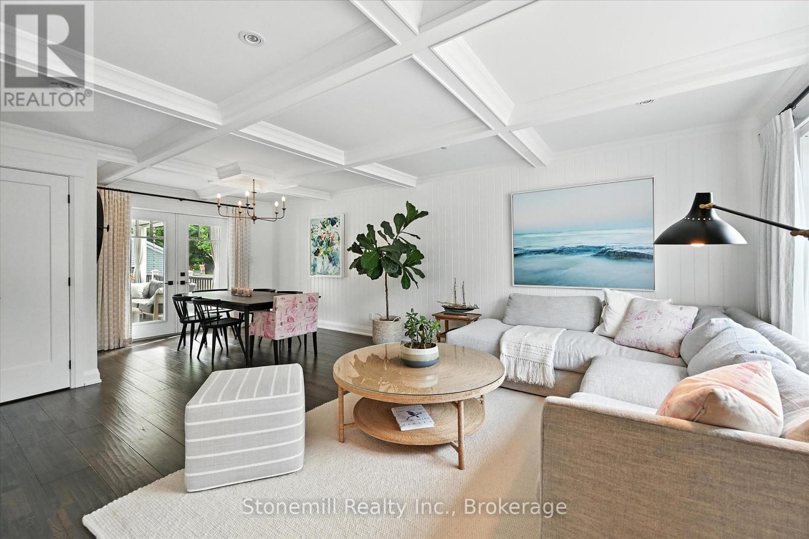 Photo 6 of 735 George Street, Burlington ON