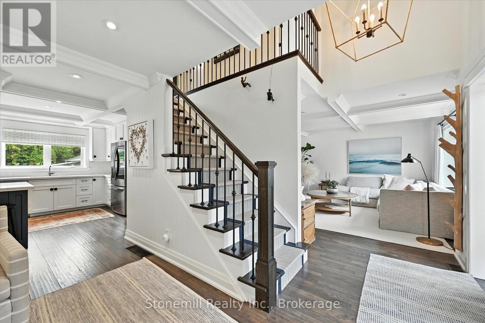 Photo 13 of 735 George Street, Burlington ON