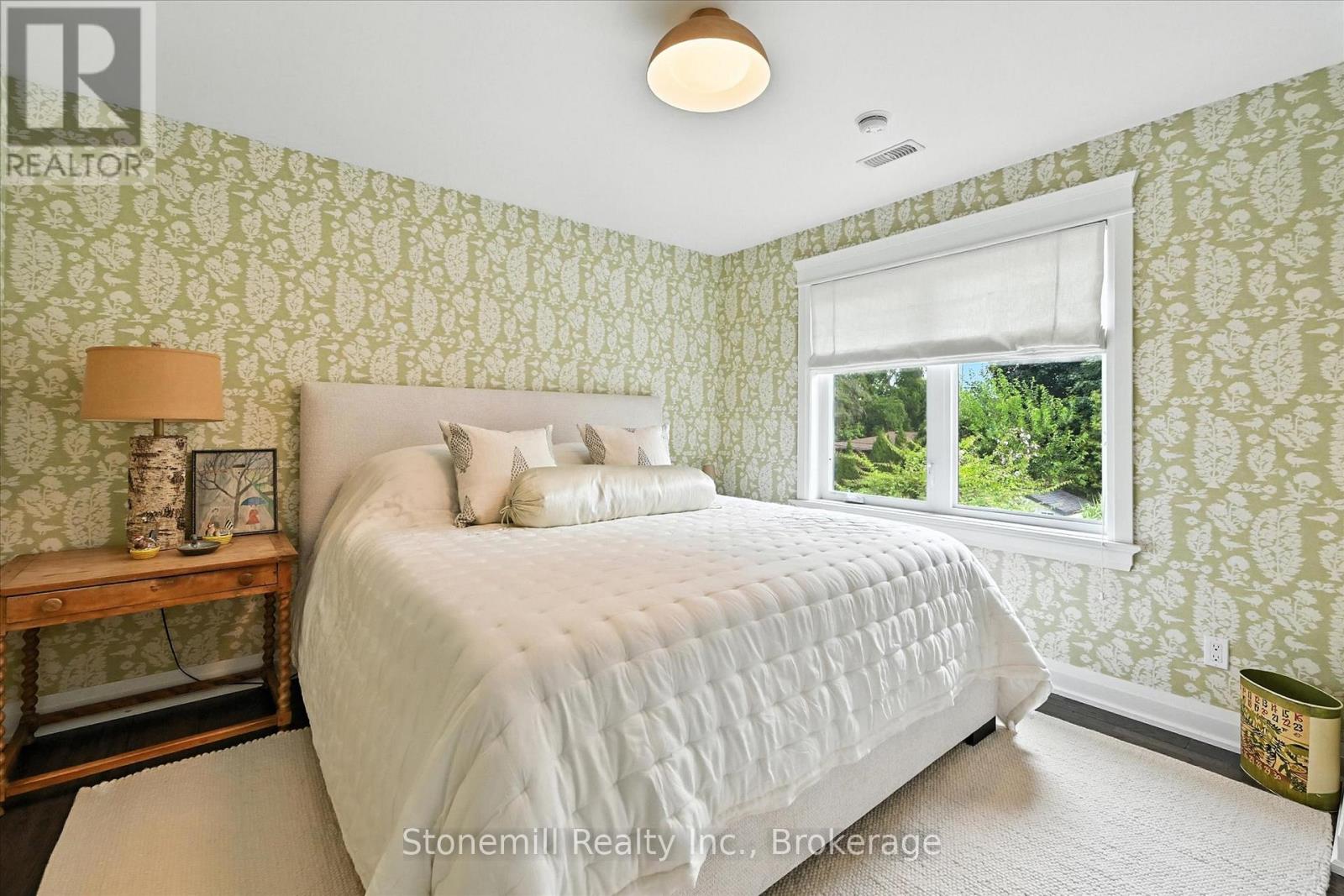 Photo 31 of 735 George Street, Burlington ON