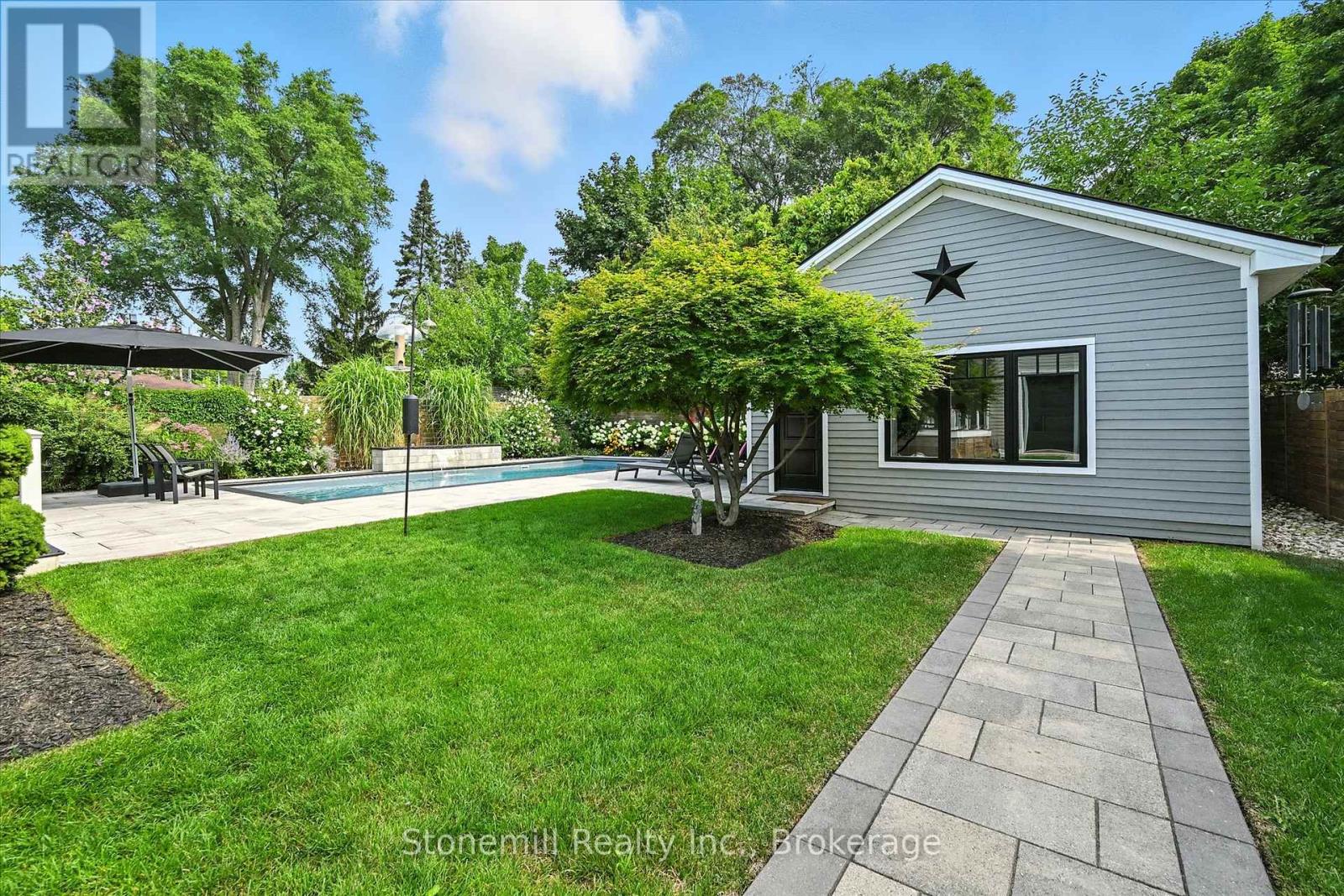 Photo 22 of 735 George Street, Burlington ON