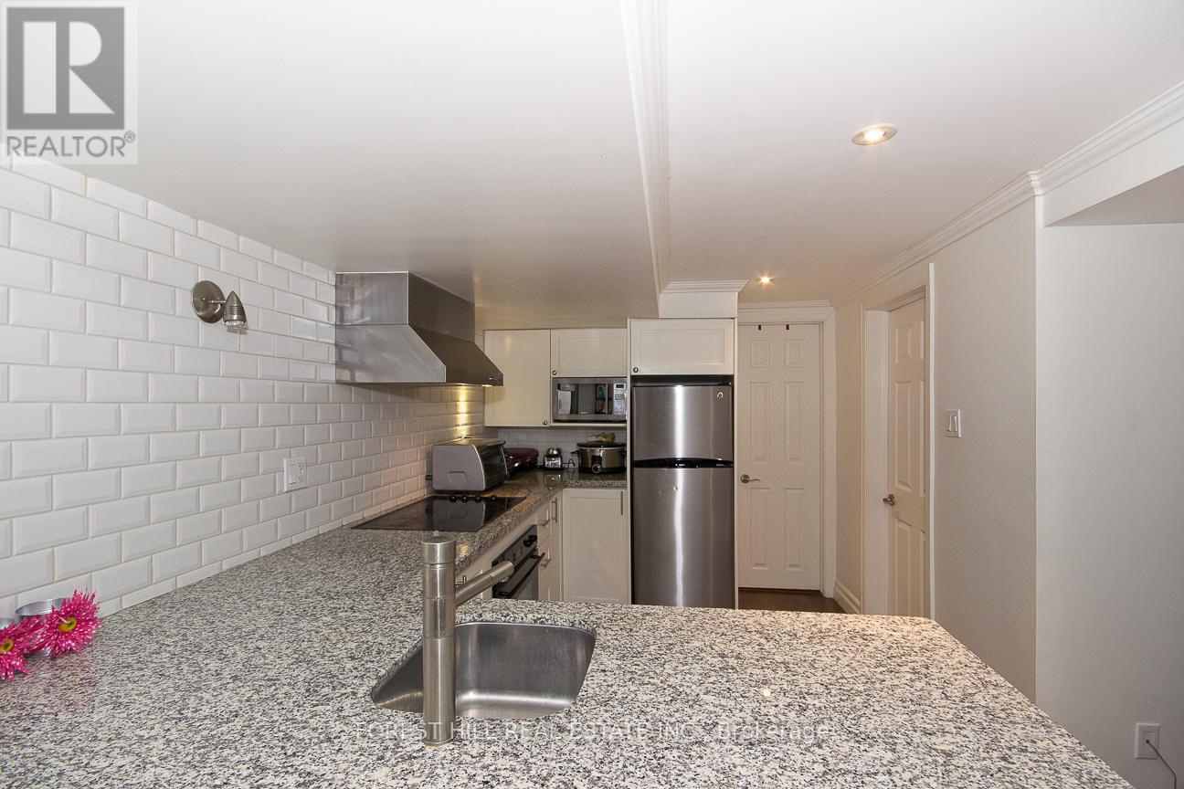 Photo 20 of Bsmnt 20 Ferndale Avenue, Toronto ON