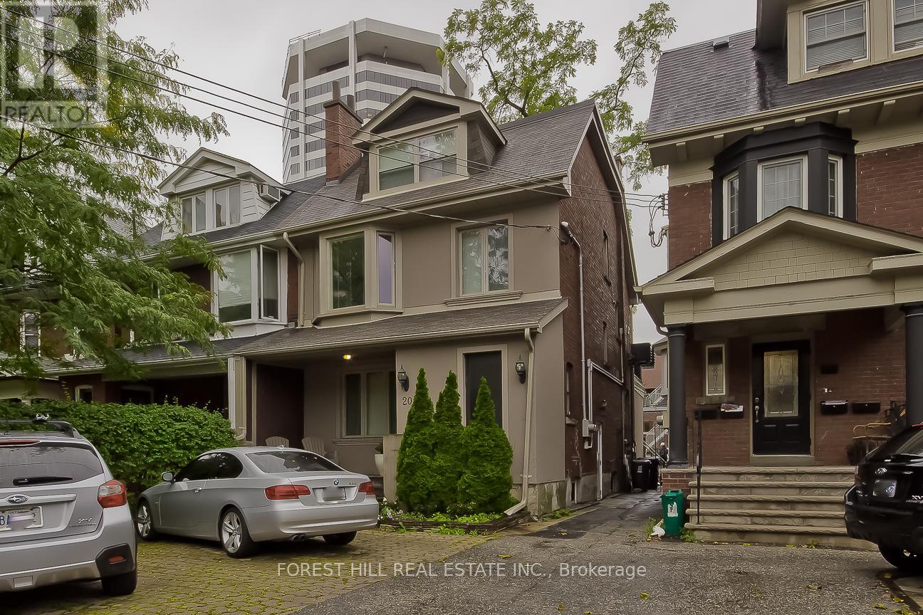 Photo 2 of Bsmnt 20 Ferndale Avenue, Toronto ON