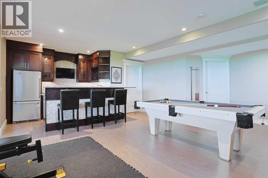 Photo 15 of 117 Rockcliff Bay Nw, Calgary AB