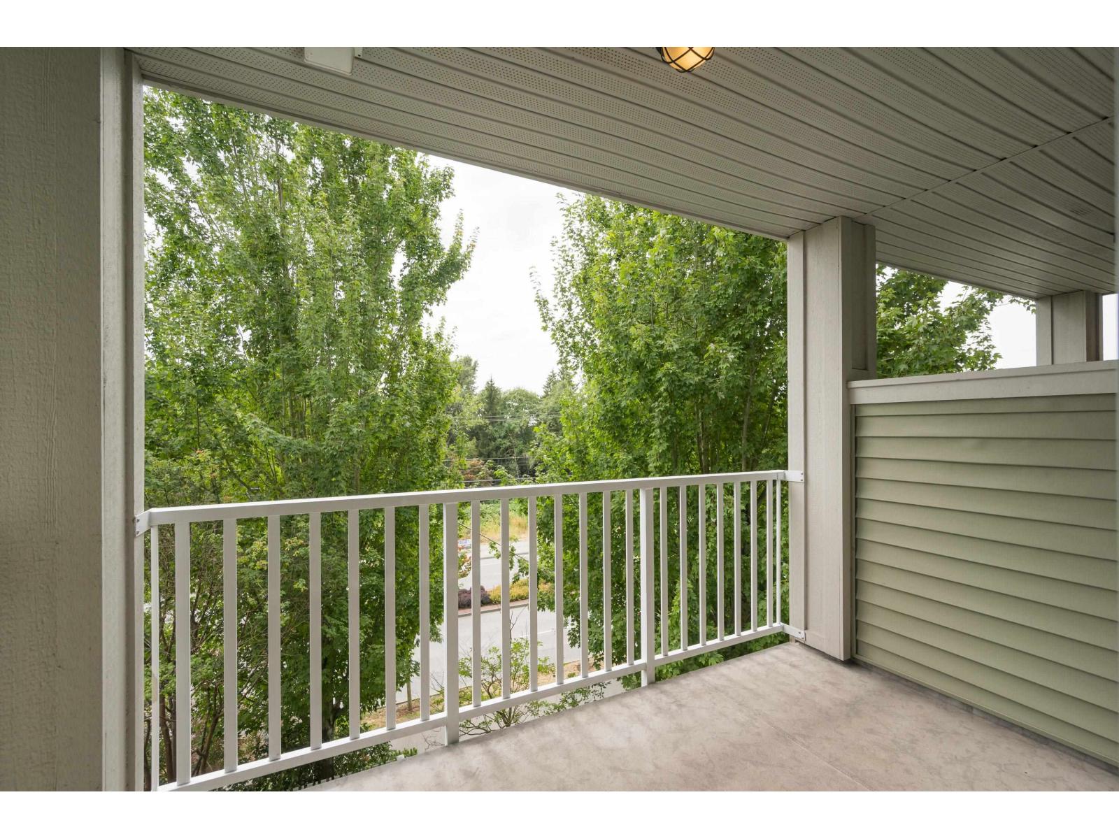 Photo 18 of 310 6430 194 Street, Surrey BC