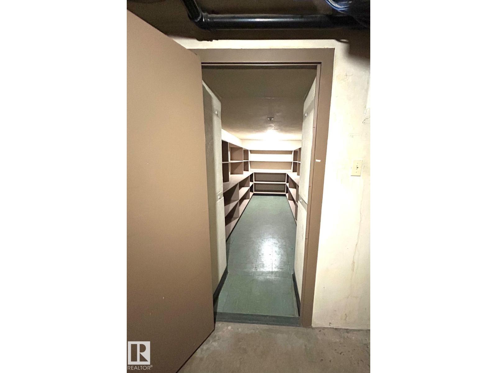 Photo 2 of 8951 82 Av Nw, Edmonton AB