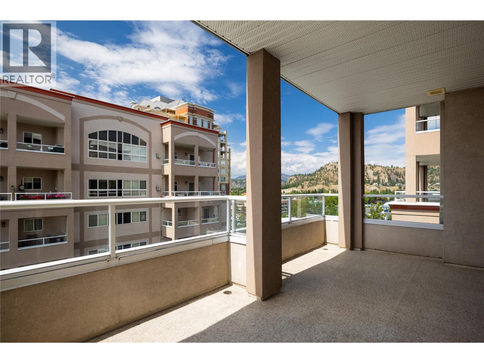 Photo 8 of 1966 Durnin Road Unit 801, Kelowna BC