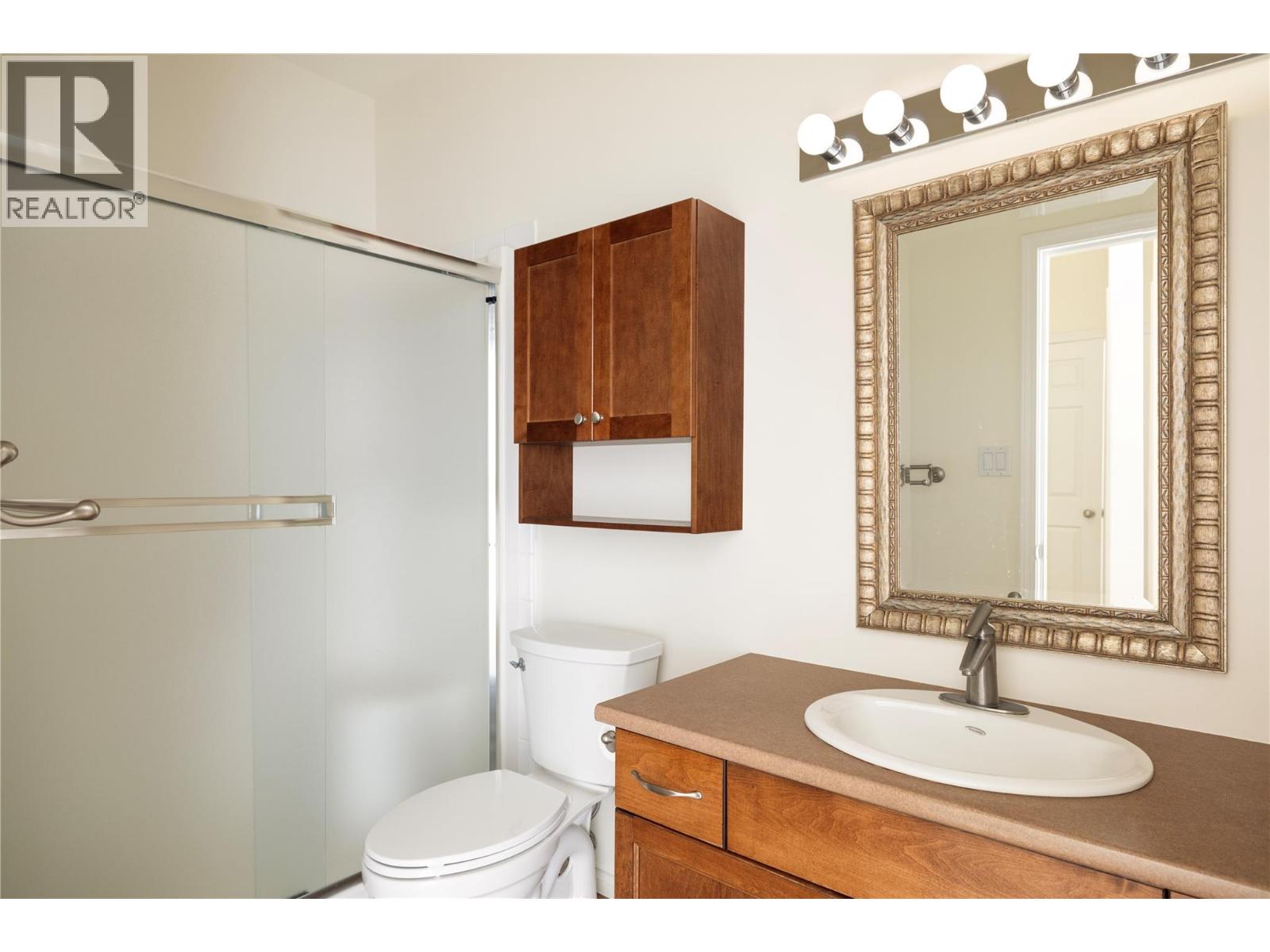Photo 5 of 1966 Durnin Road Unit 801, Kelowna BC