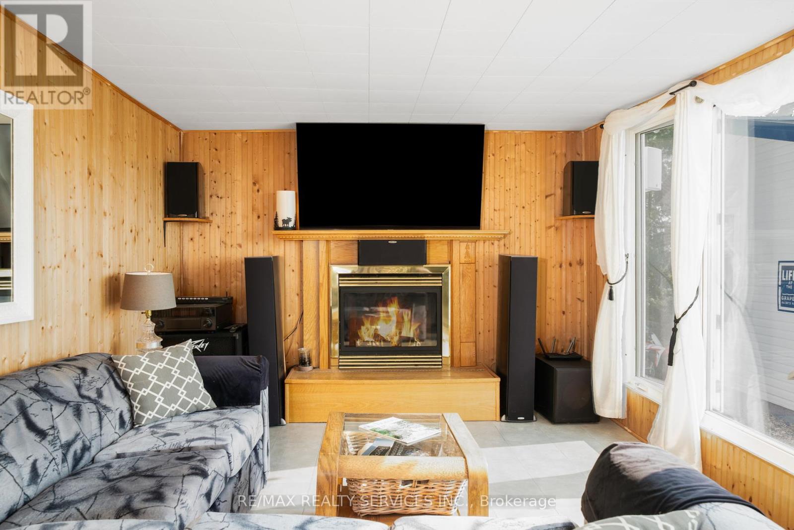 Photo 5 of 103 Ivy Lane, Orillia ON