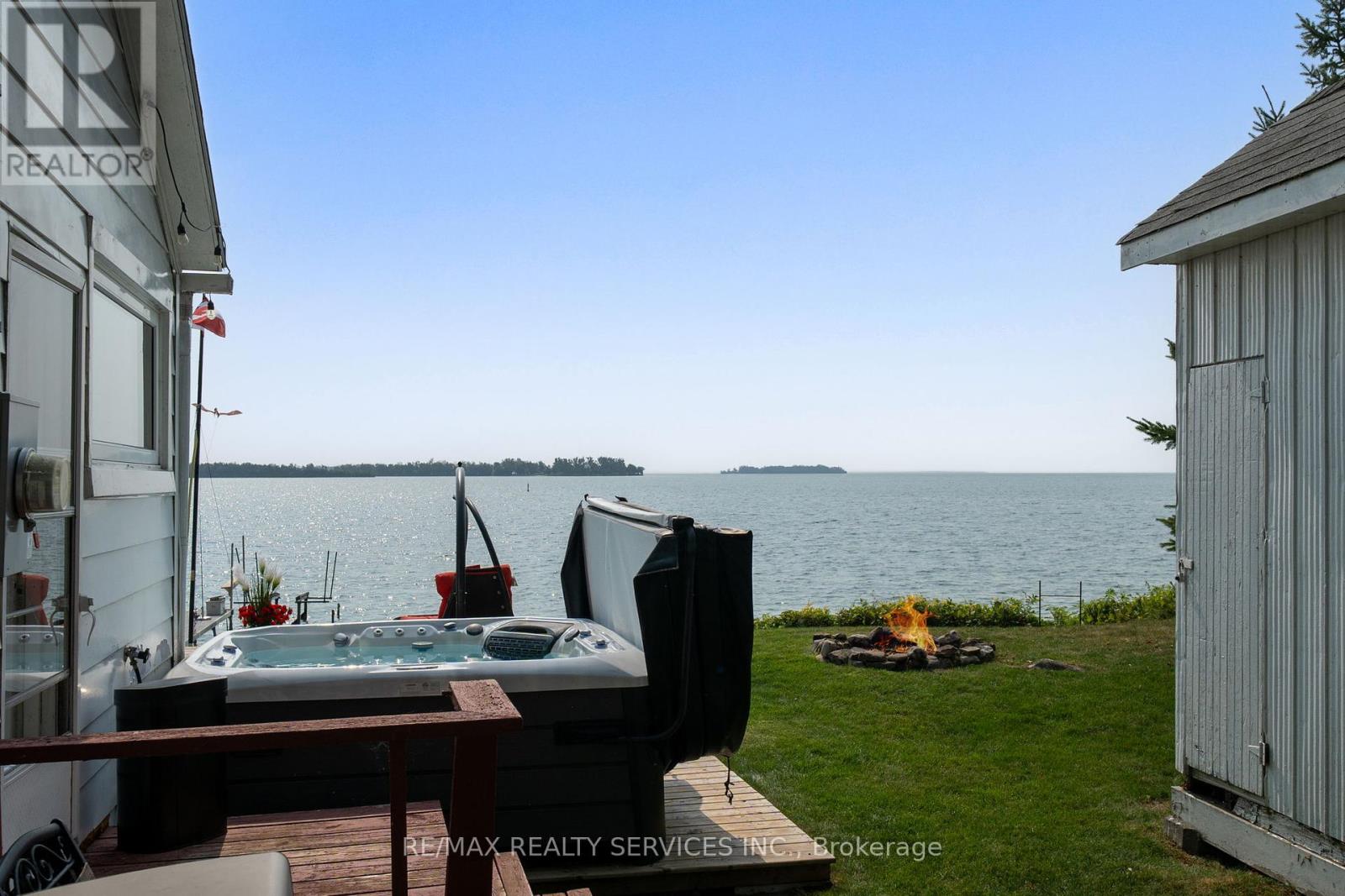 Photo 2 of 103 Ivy Lane, Orillia ON
