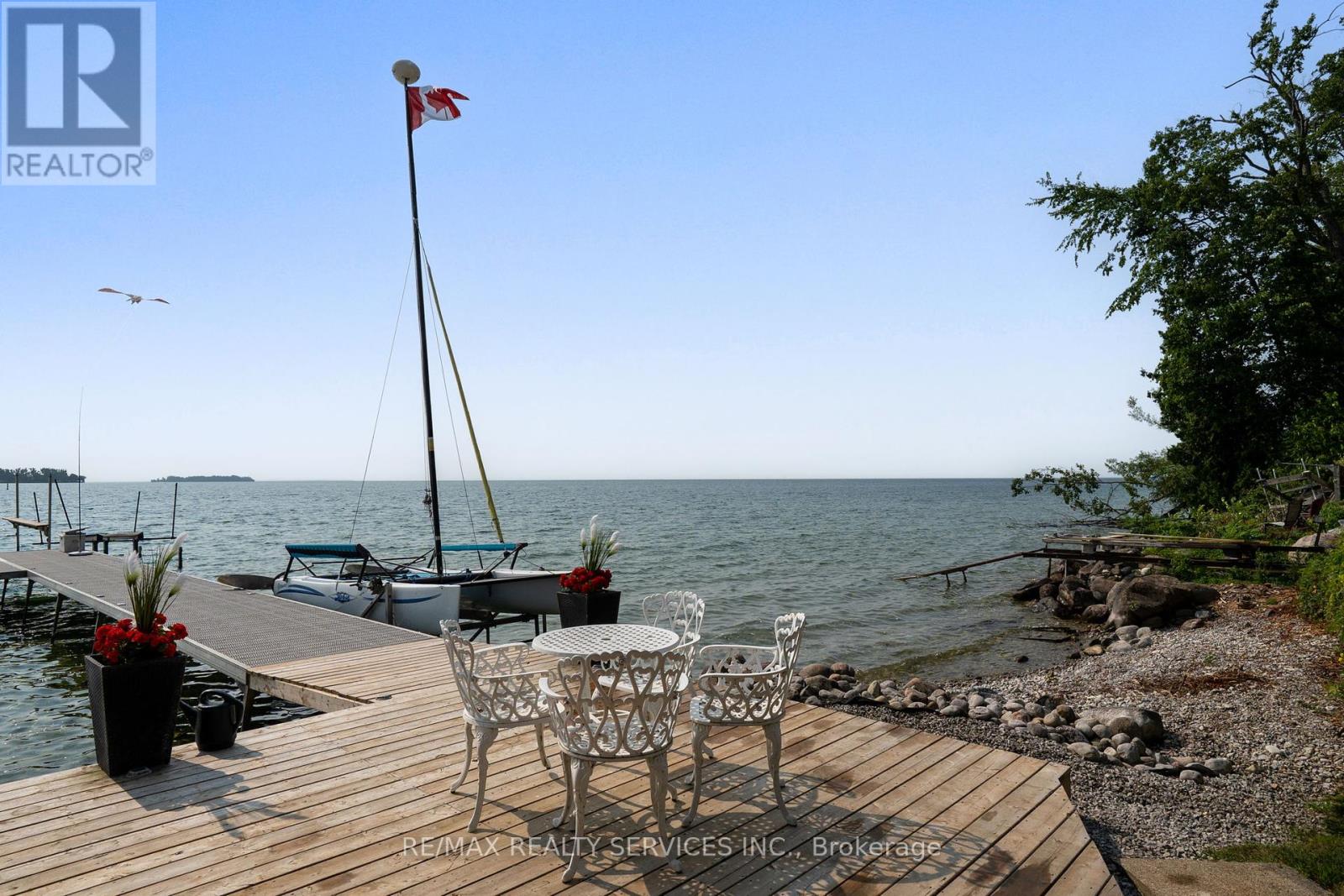 Photo 19 of 103 Ivy Lane, Orillia ON