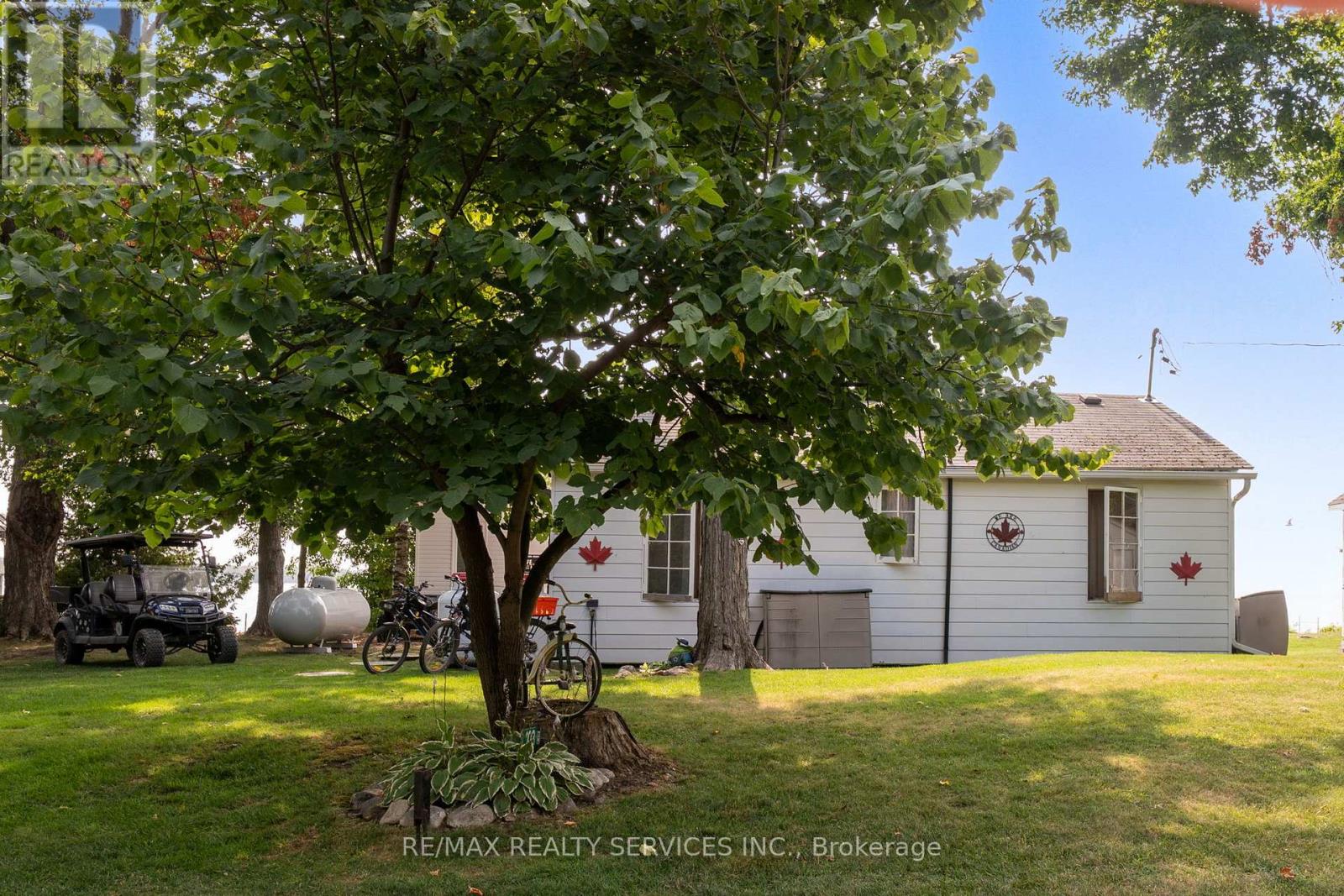 Photo 20 of 103 Ivy Lane, Orillia ON