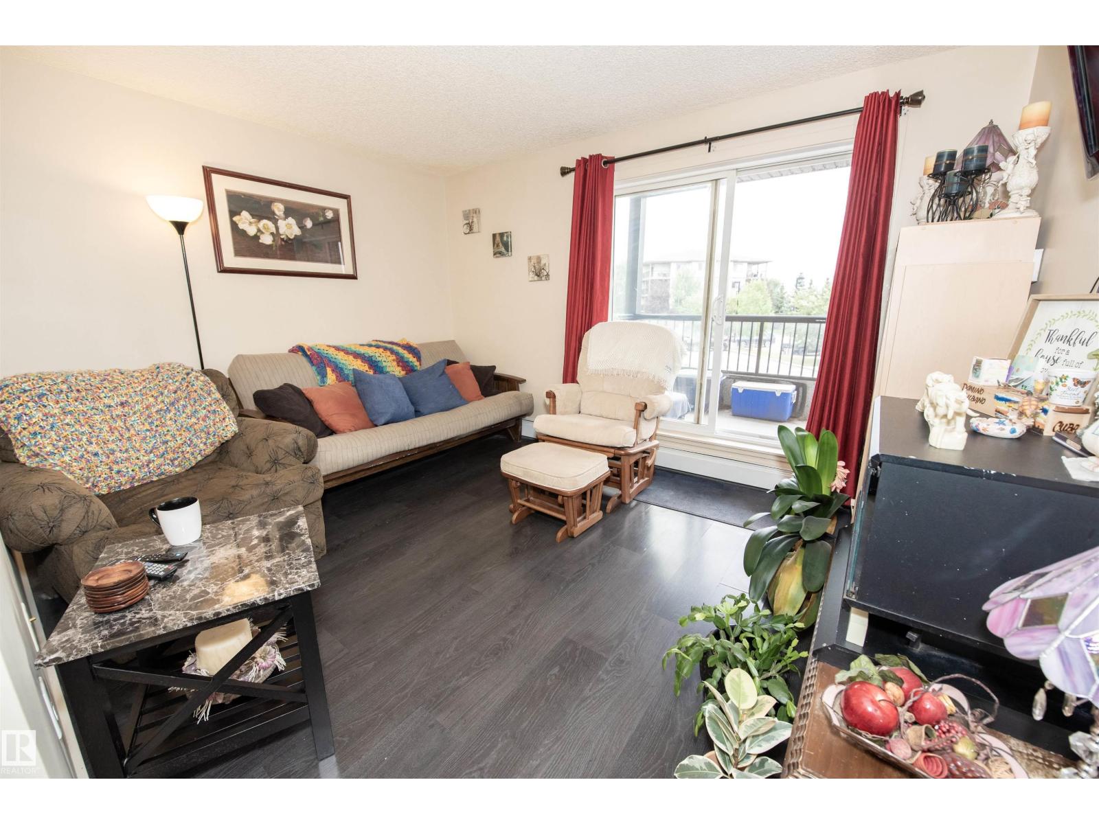 Photo 13 of 256 1196 Hyndman Rd Nw, Edmonton AB
