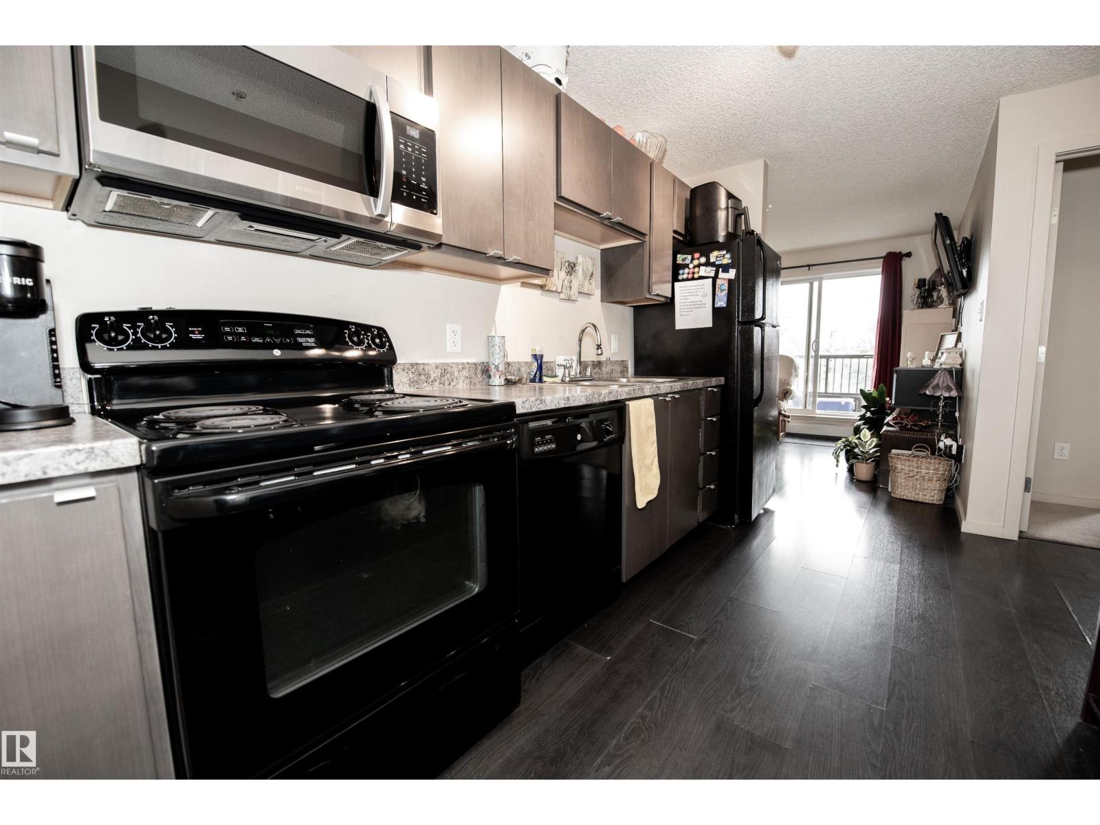Photo 25 of 256 1196 Hyndman Rd Nw, Edmonton AB