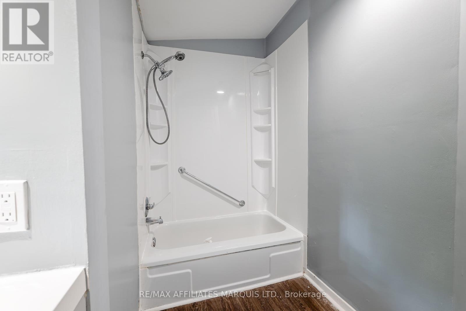 Photo 6 of 312 314 Amelia Street, Cornwall ON