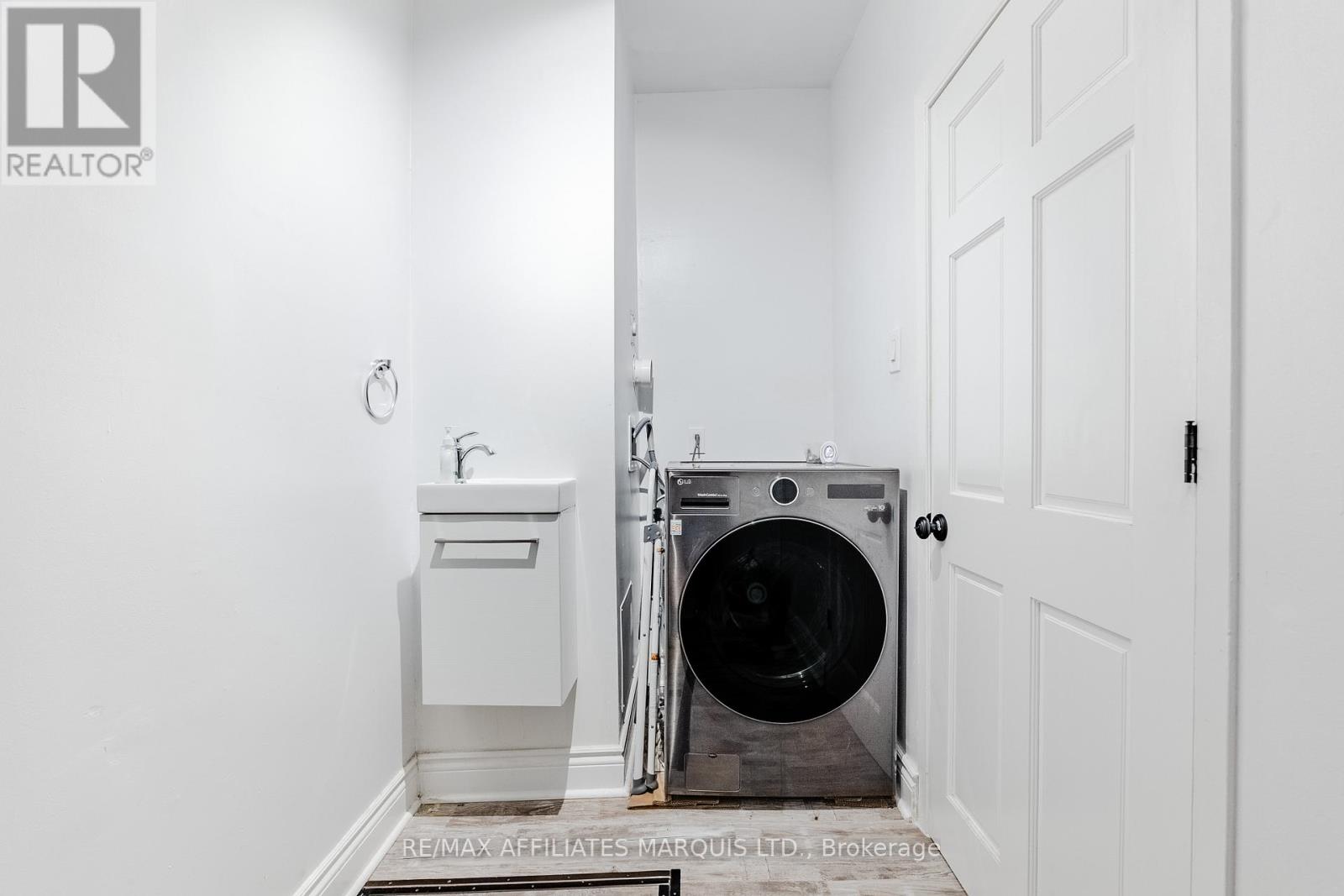 Photo 12 of 312 314 Amelia Street, Cornwall ON