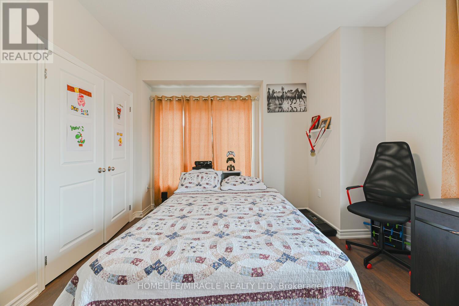 Photo 40 of 9 Bavenden Crescent, Brampton ON