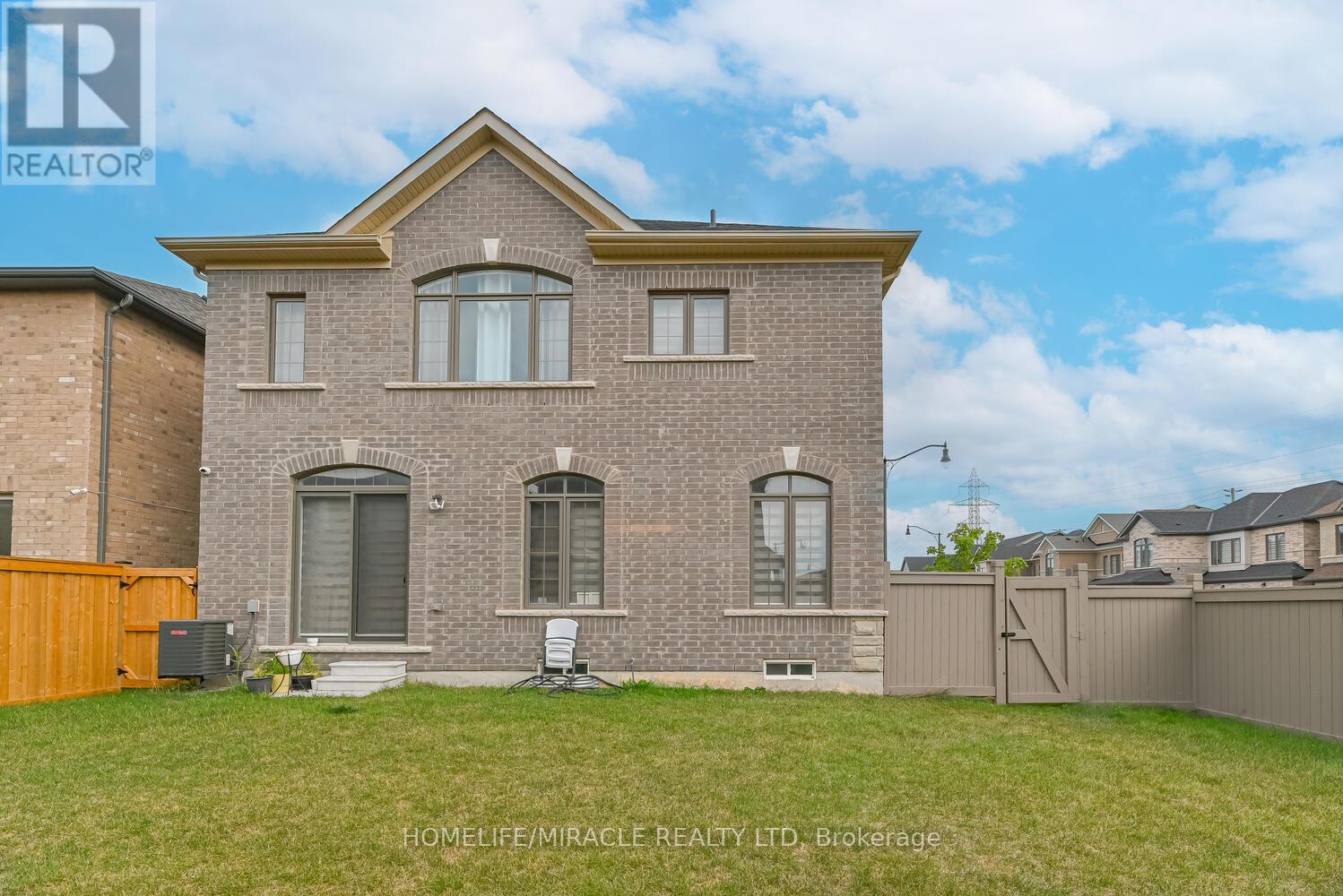 Photo 46 of 9 Bavenden Crescent, Brampton ON
