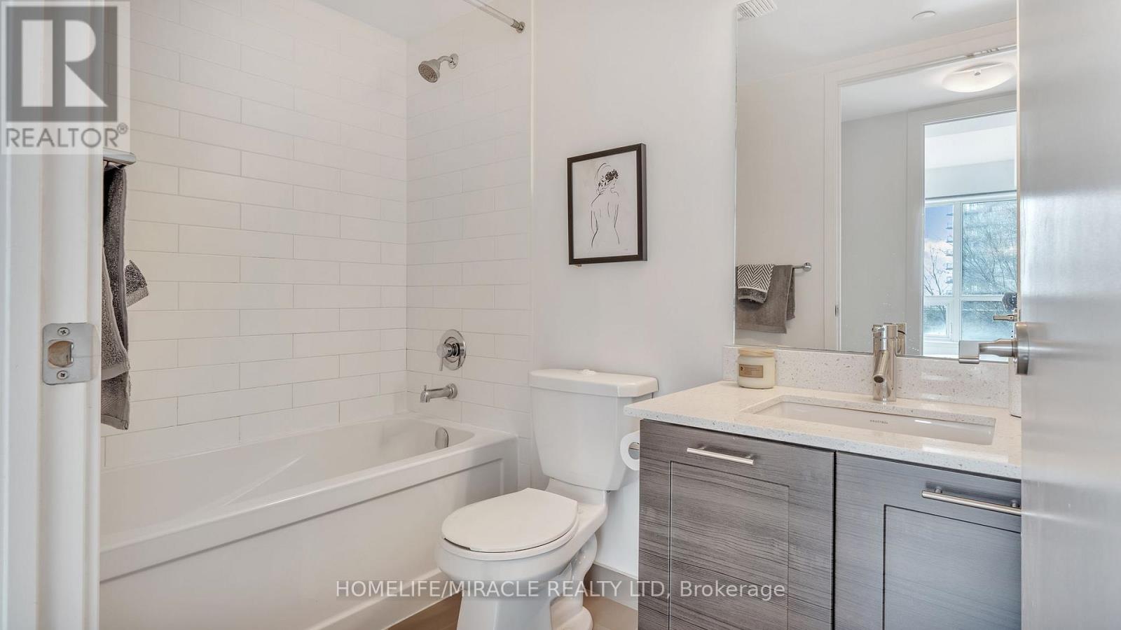 Photo 28 of 616 2220 Lake Shore Boulevard W, Toronto ON