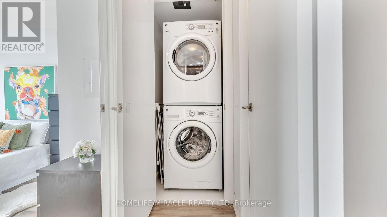 Photo 17 of 616 2220 Lake Shore Boulevard W, Toronto ON