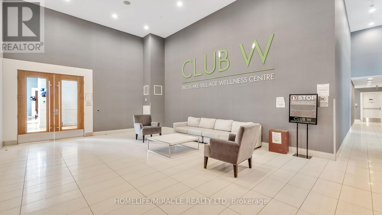 Photo 16 of 616 2220 Lake Shore Boulevard W, Toronto ON