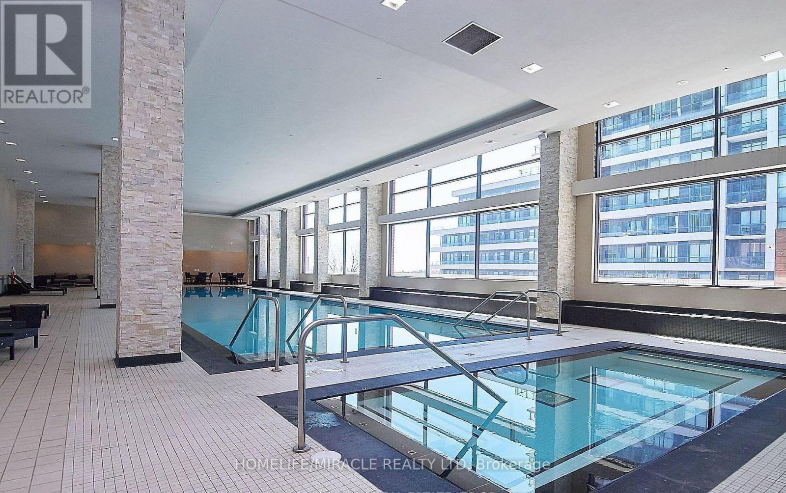 Photo 23 of 616 2220 Lake Shore Boulevard W, Toronto ON