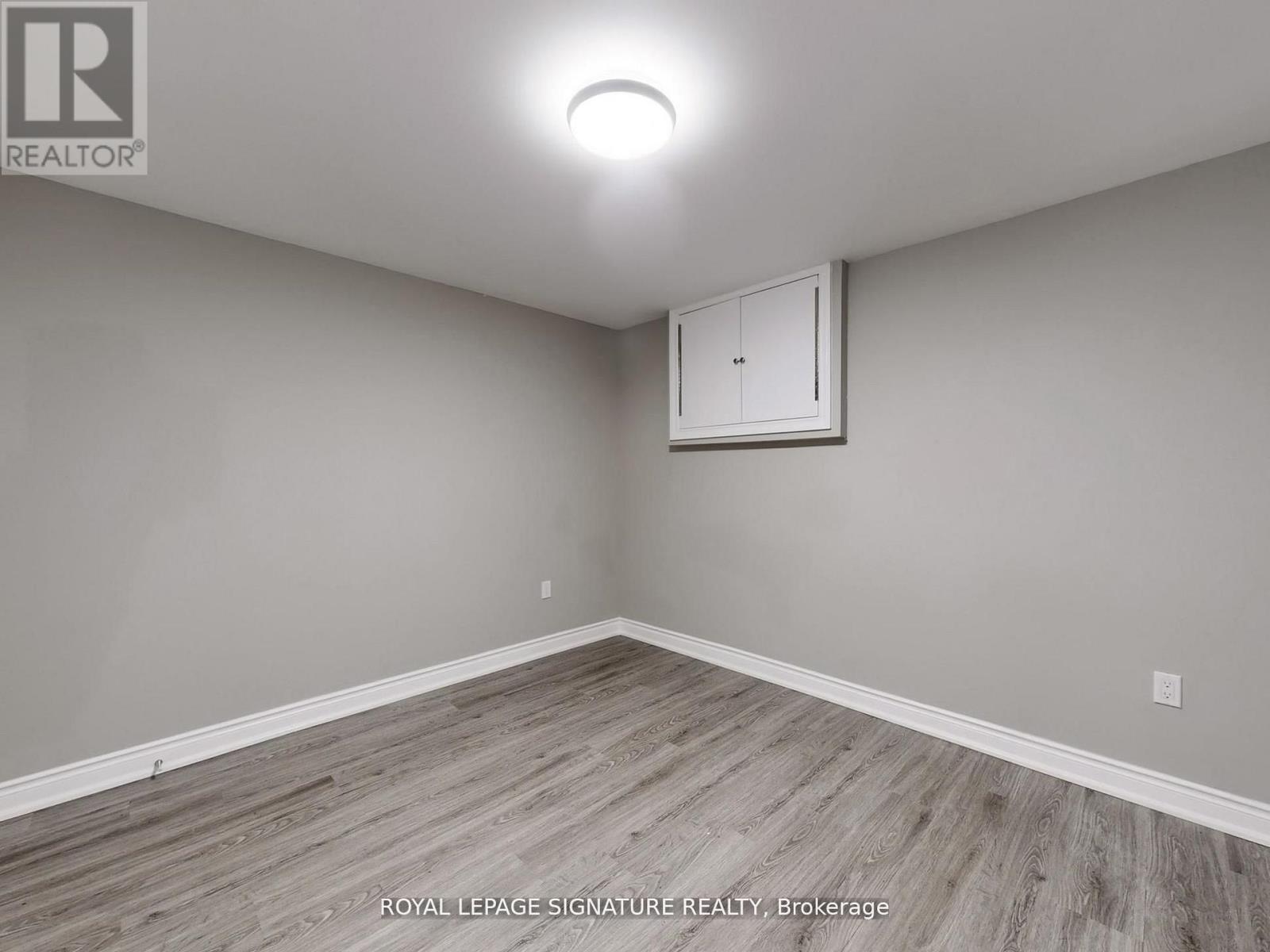 Photo 40 of 1821 Christopher Road, Mississauga ON