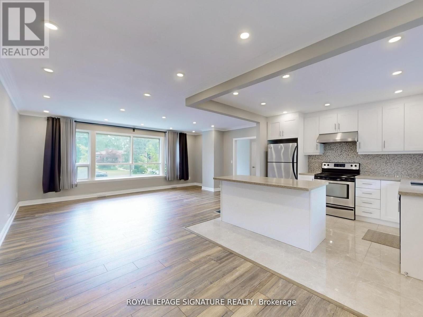 Photo 26 of 1821 Christopher Road, Mississauga ON