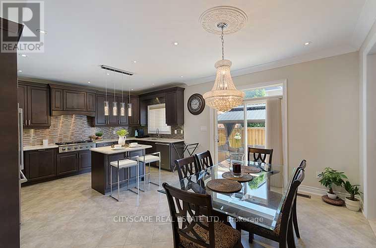 Photo 8 of 3170 Southwind Road, Mississauga ON
